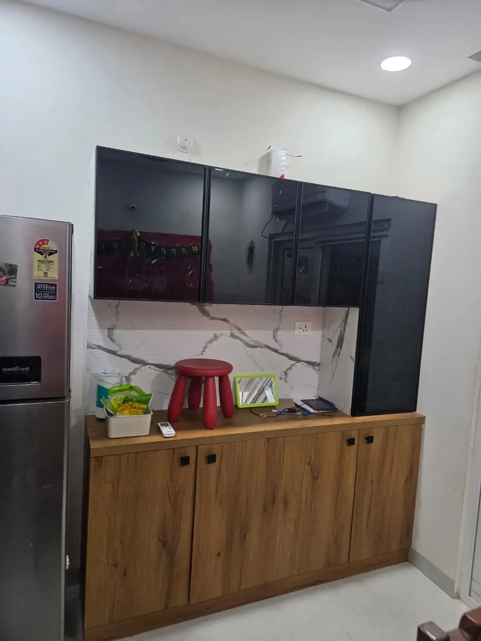 Crockery Unit
